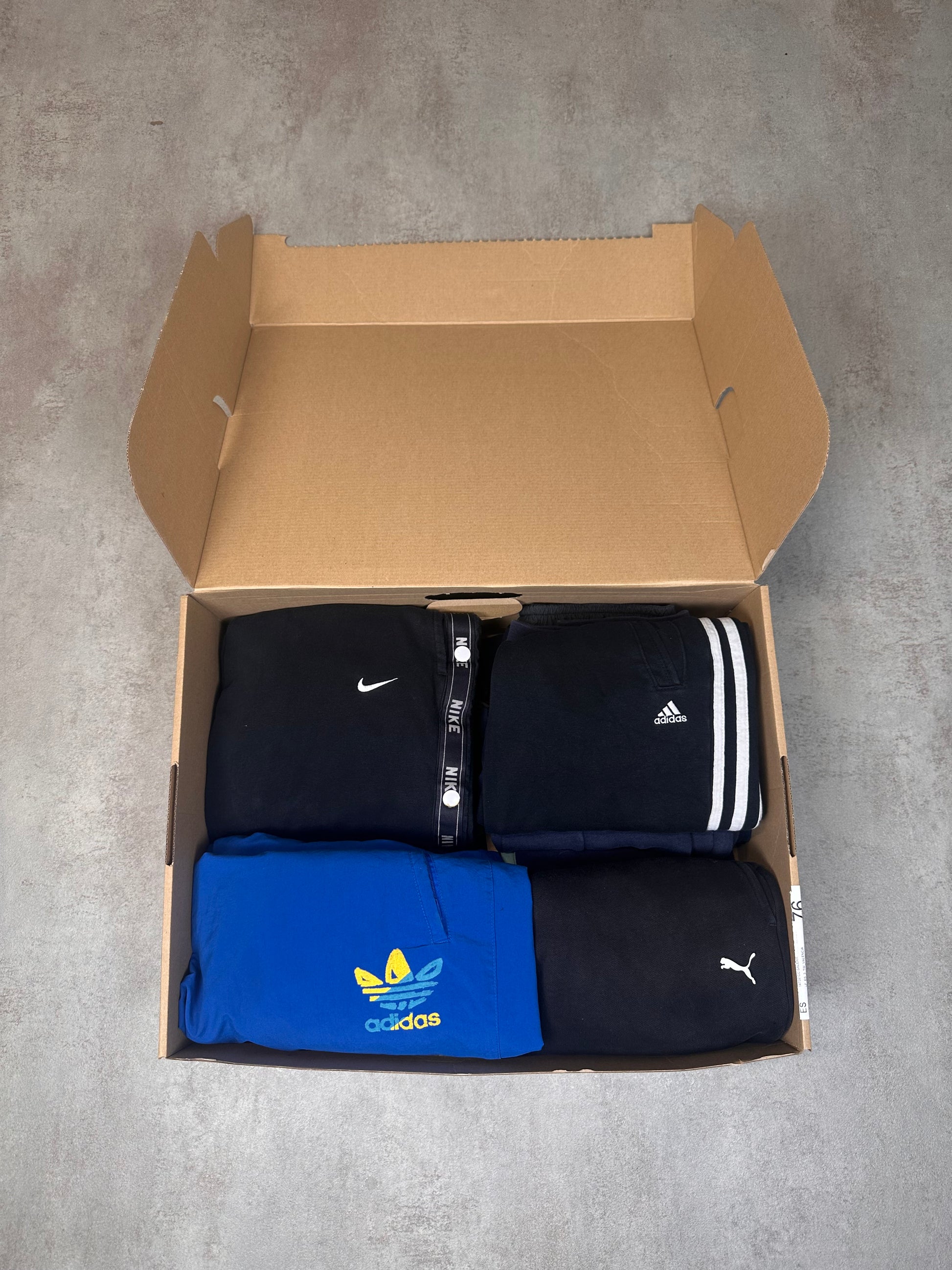 Vintage Surprise Trackpants Box – Mixed Brands